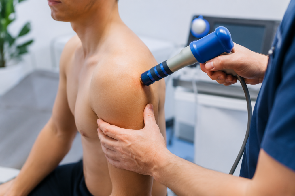 Terapia por Onda de Choque: saiba mais sobre o tratamento que pode evitar uma cirurgia no ombro